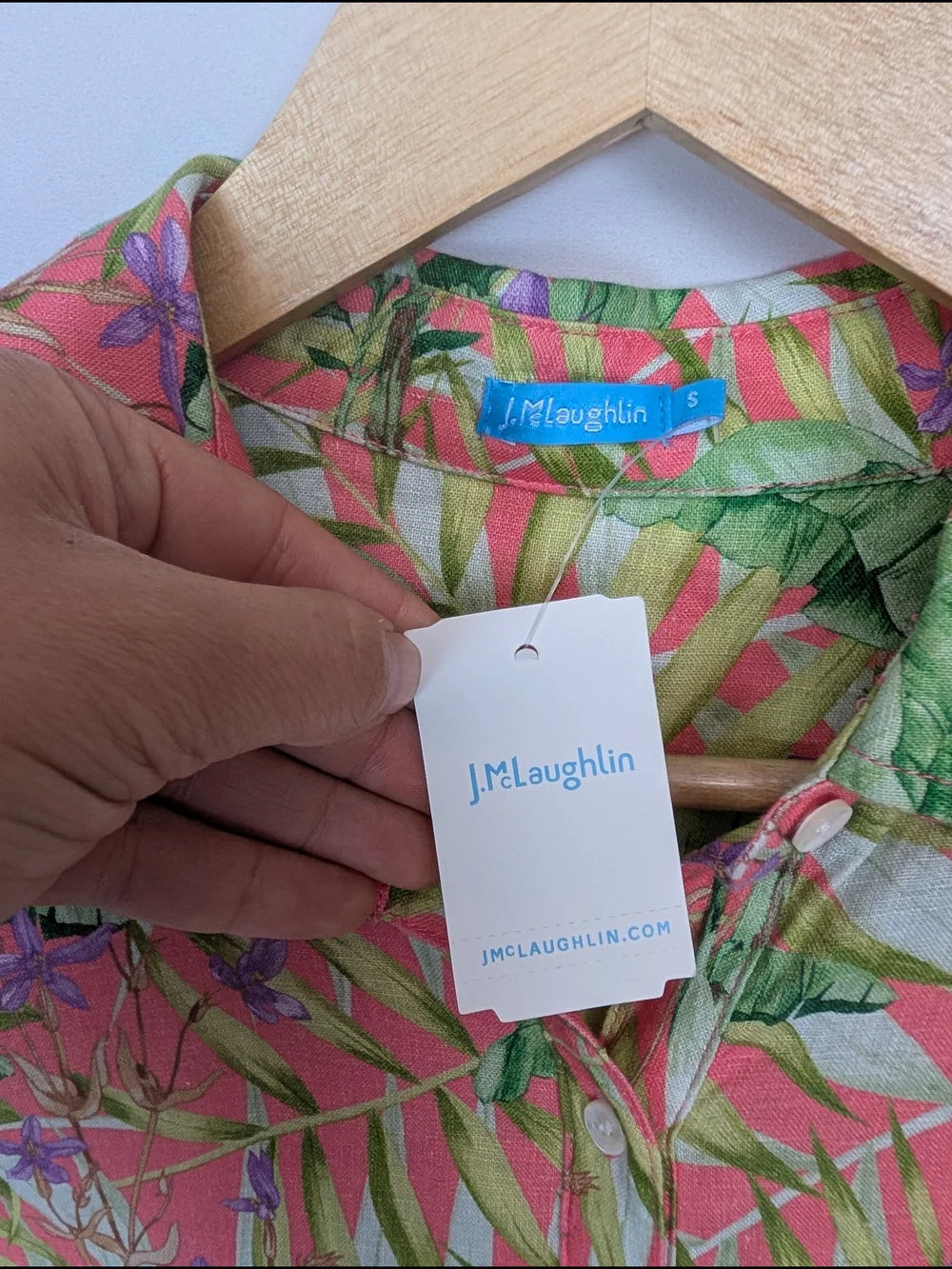 J.McLaughlin Britt Linen Button-Up Blouse Tropical - Picture 6 of 8